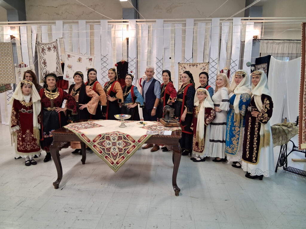Αγία τριάδα Λιβαδειά, γιορτή Αγίου Πνεύματος 2026 Κεντώντας τη Μνήμη